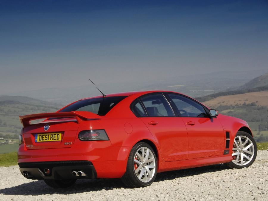  Vauxhall VXR8 2008 года  (фото 12 из 20)